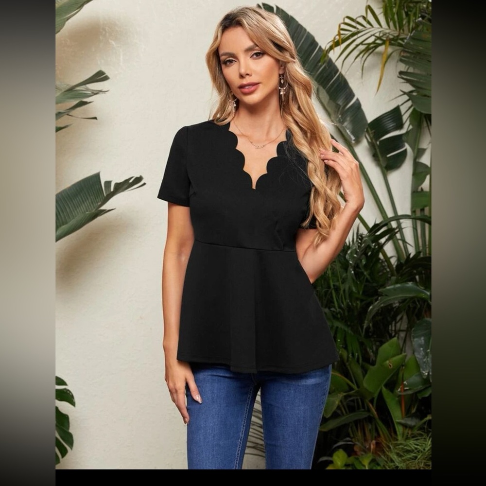 Emery Rose Women’s Blouse V-Neck Babydoll Relaxed Fit Short Sleeve Large